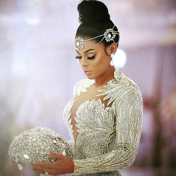 Beautiful bride  love the unique hair accessory and simplistic elegant updo 
Hai…